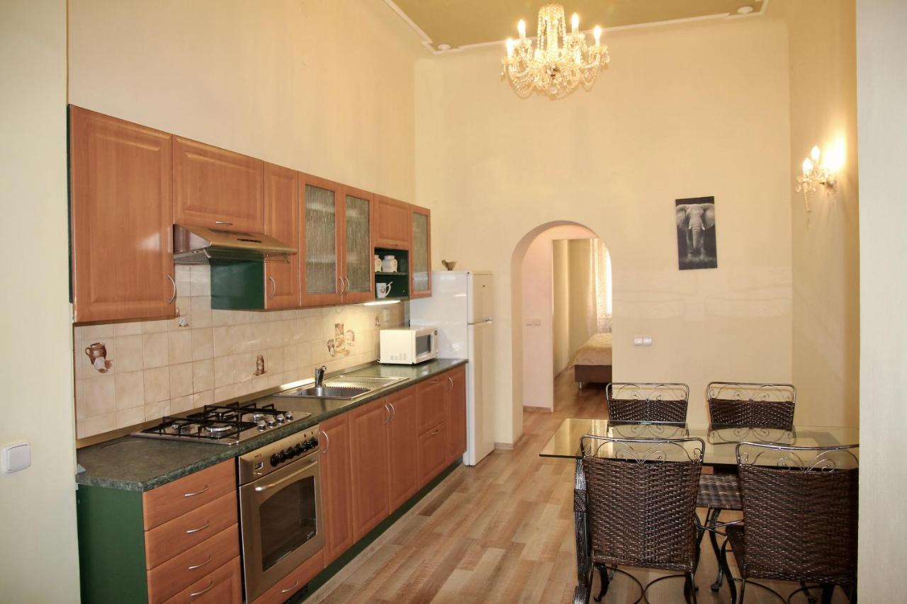 Apartman Sylva Na Stare Louce 42 KLV Exterior foto