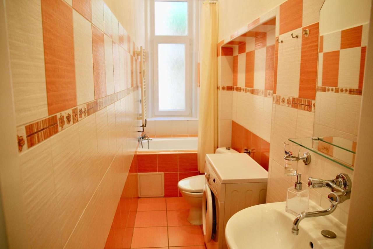 Apartman Sylva Na Stare Louce 42 KLV Exterior foto